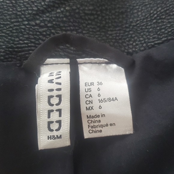 Black Jacket Women's - Picture 9 of 12